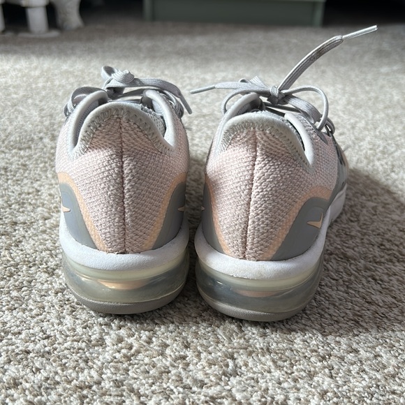 Nike Air Max Runners - Picture 3 of 5